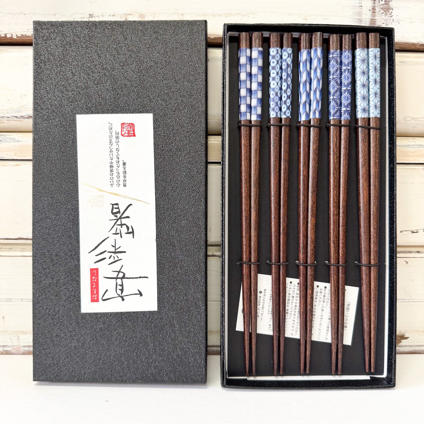 Concept Japan - Aizome Chopstick Set of 5. Set of wooden chopsticks in a black box