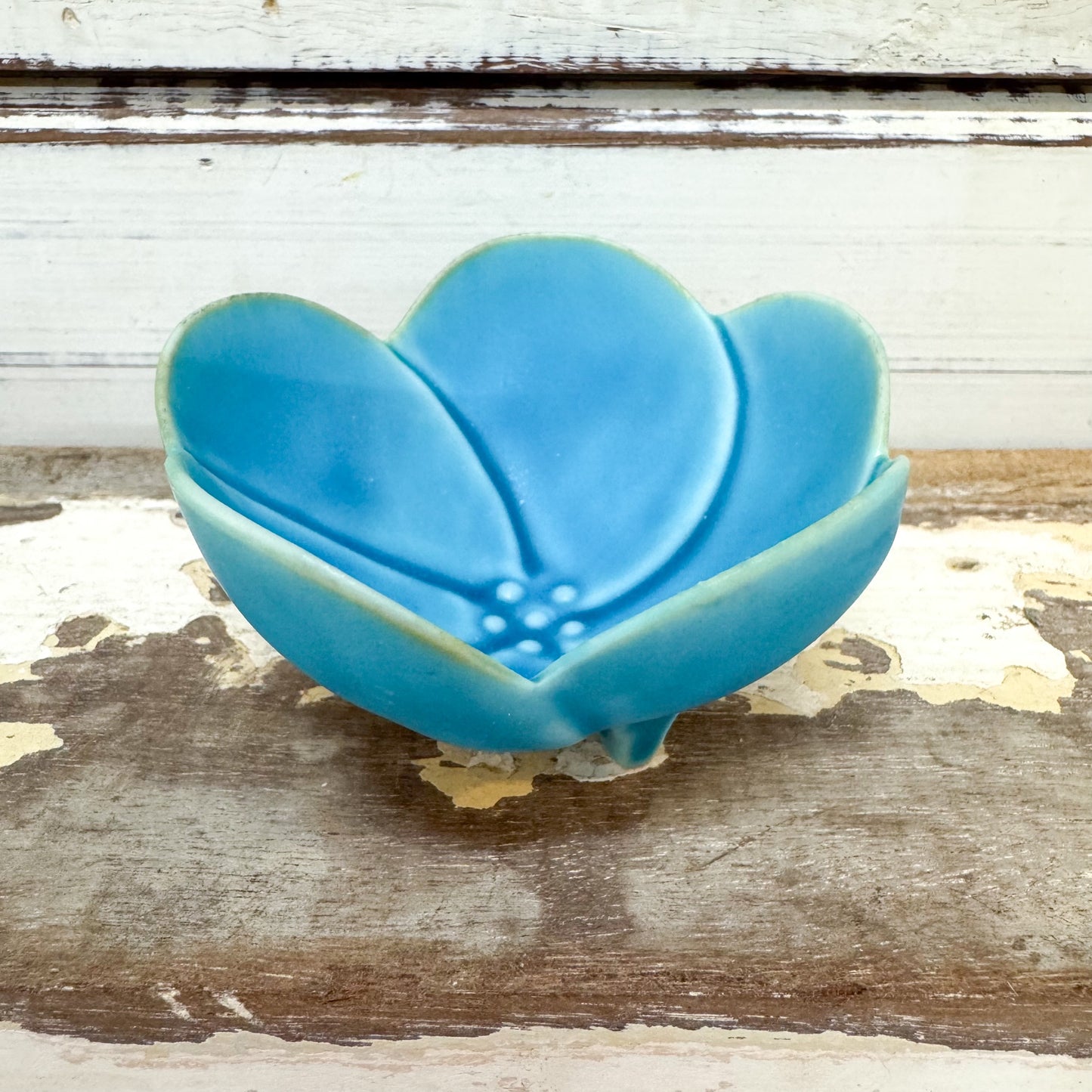 Flower Petal Dish - Sky Blue