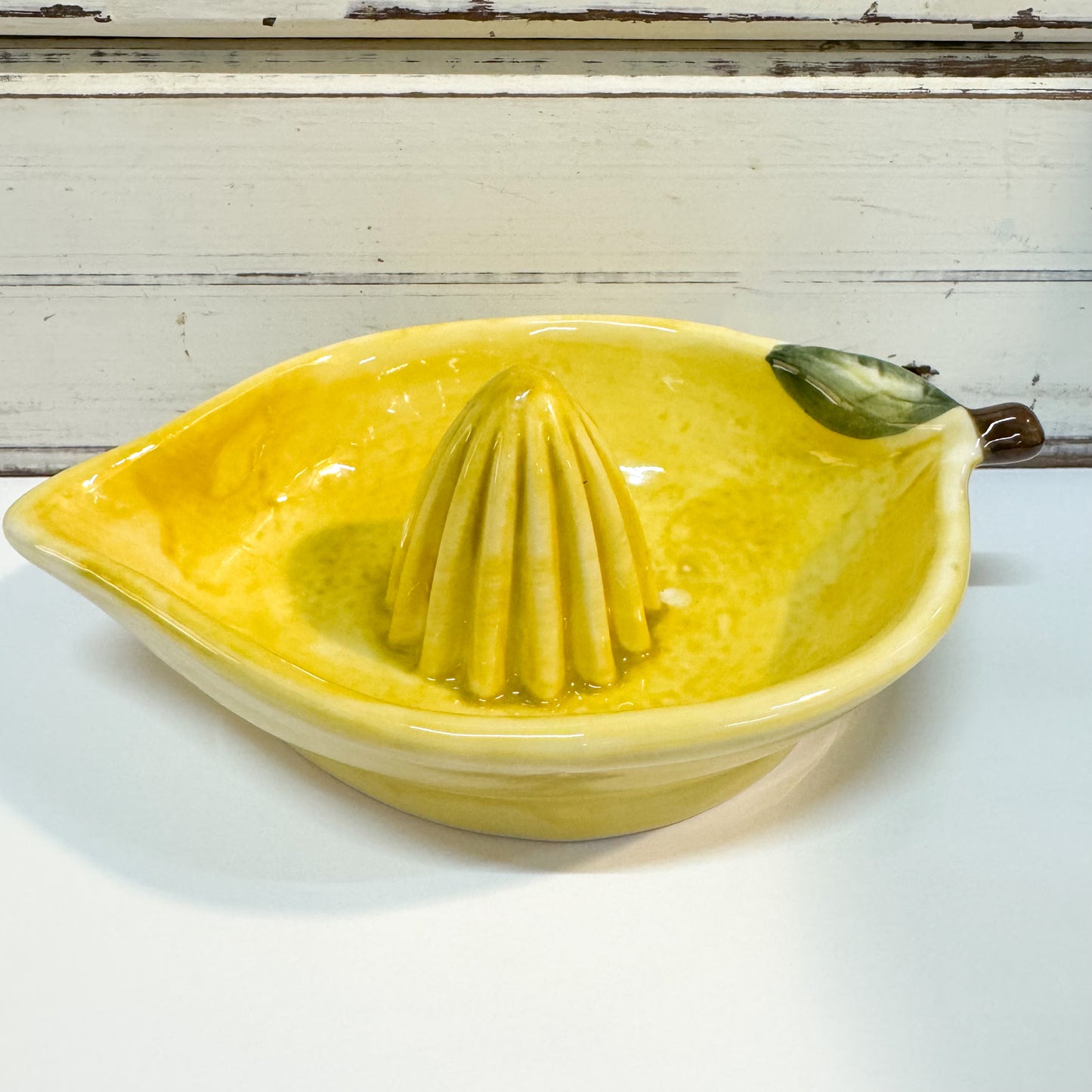 Limone Lemon Juicer