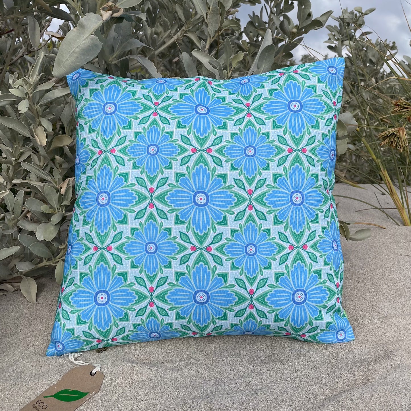 Waratah 40cm Cushion