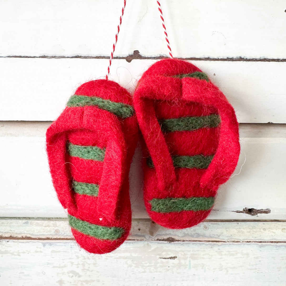 Felt Pair of Thongs