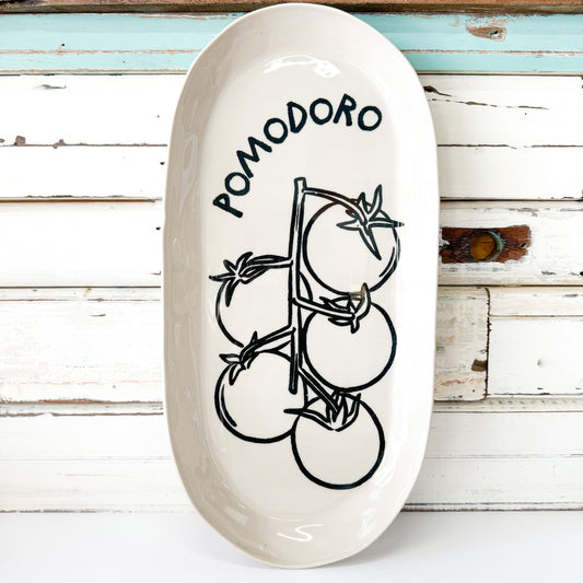 JONES AND CO CERAMIC TOMATO BLACK AND WHITE TRAY