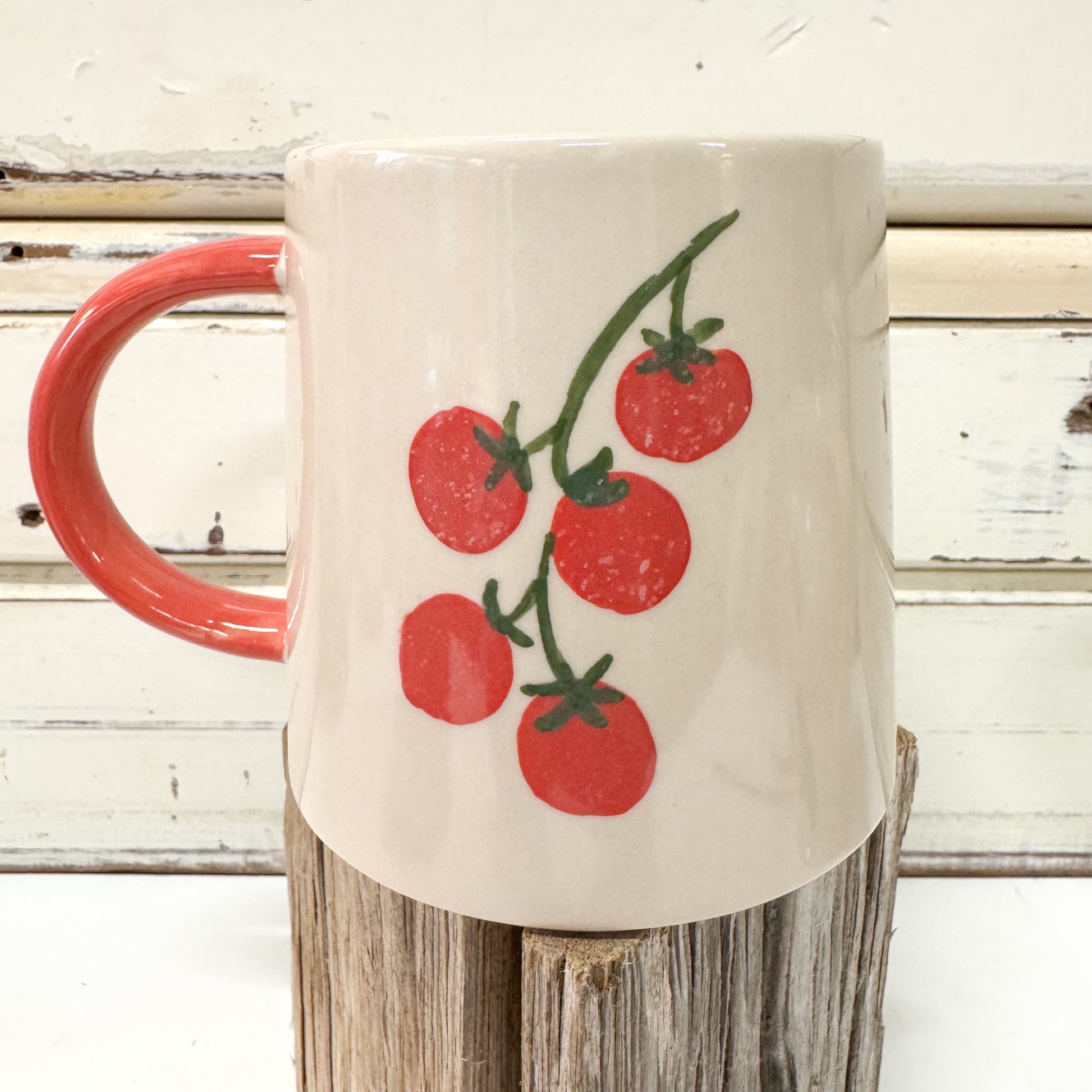 White mug with red tomato design Jones & Co - Larder Mug - Tomato