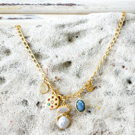 RUBYTEVA Zanzibar Pearl Charm Necklace