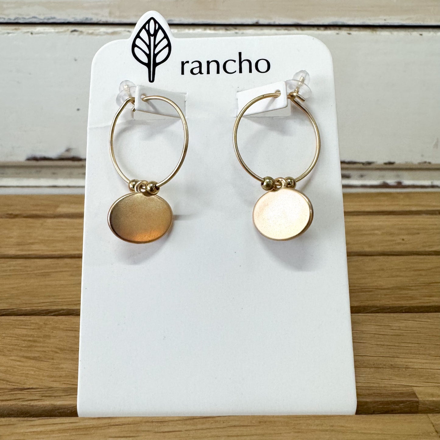 Rancho Designs - Gold Oval Hoop Earrings