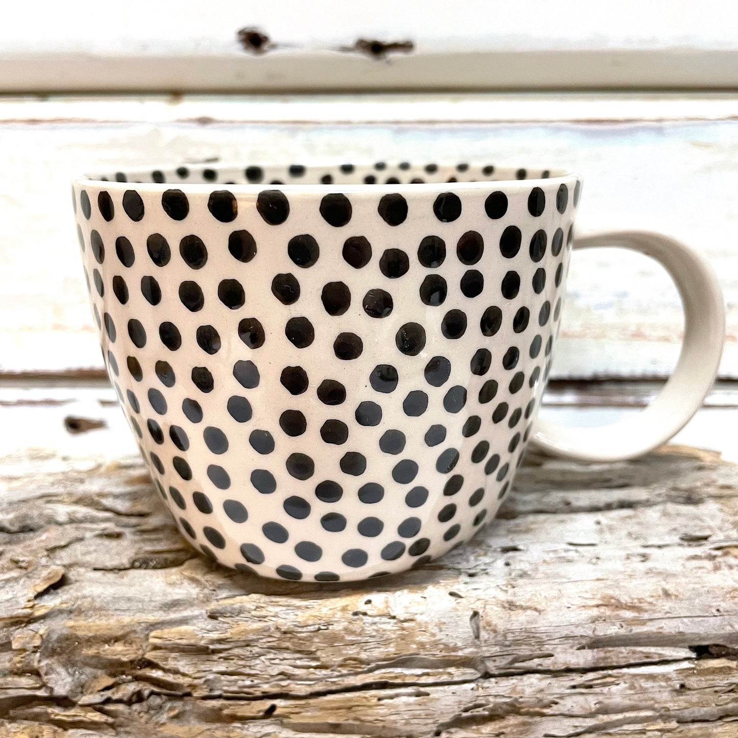 Jones & co black & white spotted cup/mug