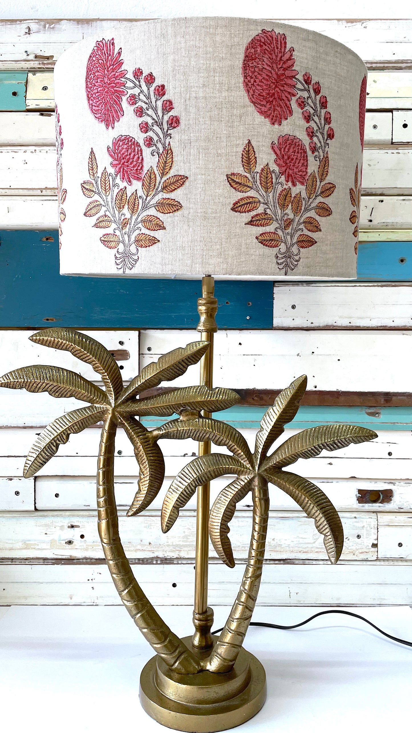Double Palm Lamp Base