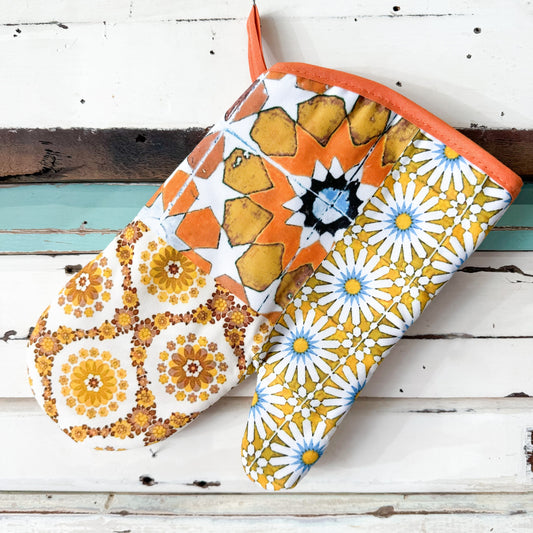 ANNA CHANDLER DESIGN Oven Mit - Kasbah