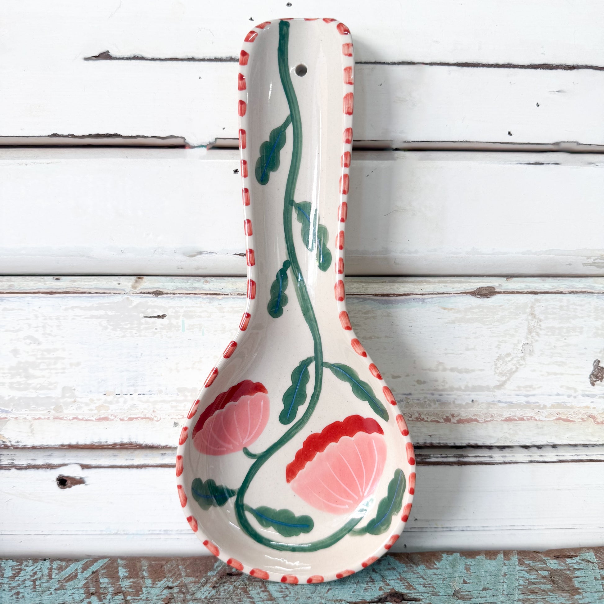 Decorative ceramic spoon rest with floral design Jones & Co - Bloomie Flower Spoon Rest