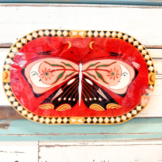 Decorative oval capiz shell art with butterfly design. Jones & Co - Fable Butterfly Pink Oval