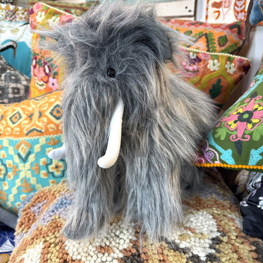 Lily & George Monty the Mammoth
