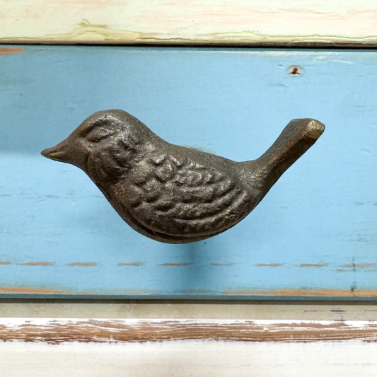 Bird-shaped metal hook 