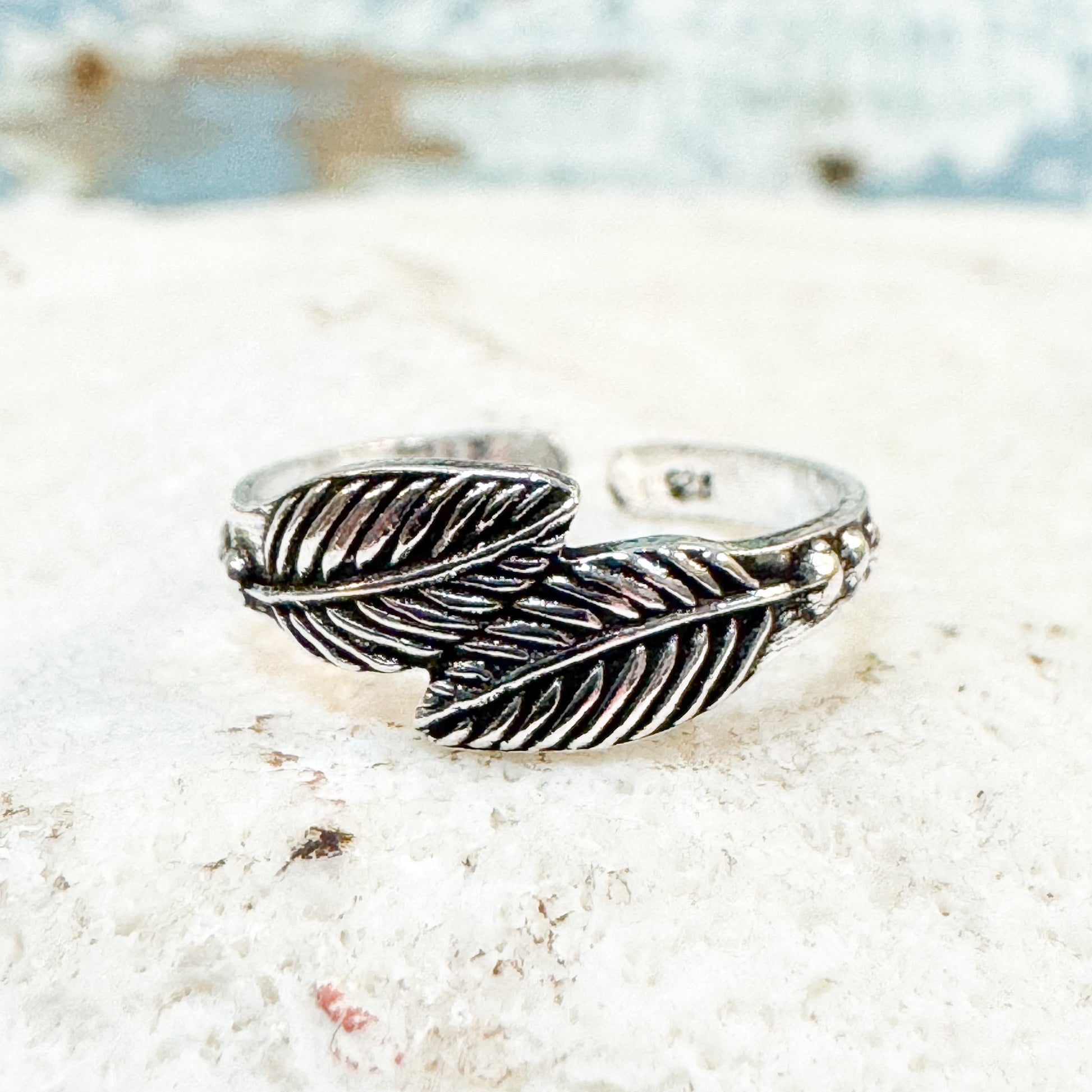 The Brightside Store - Double Leaf Toe Ring