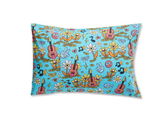 Peace Out Pillowcases S/2